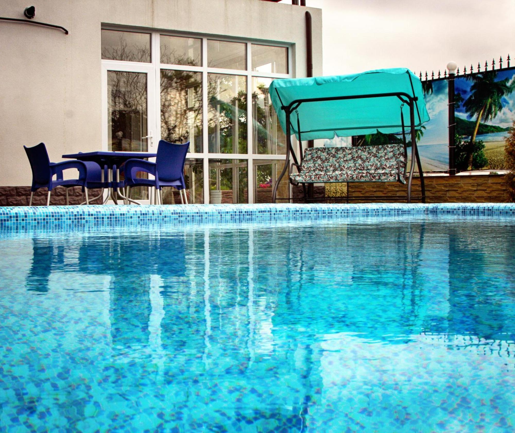 Lolo Hotel Кишинів Екстер'єр фото