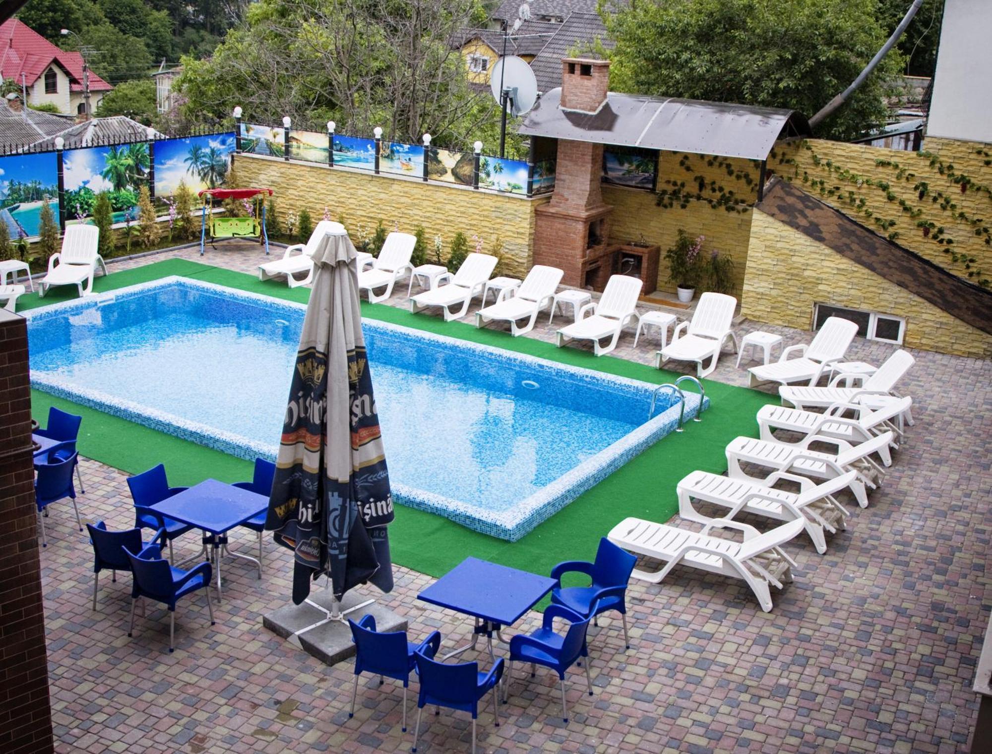 Lolo Hotel Кишинів Екстер'єр фото