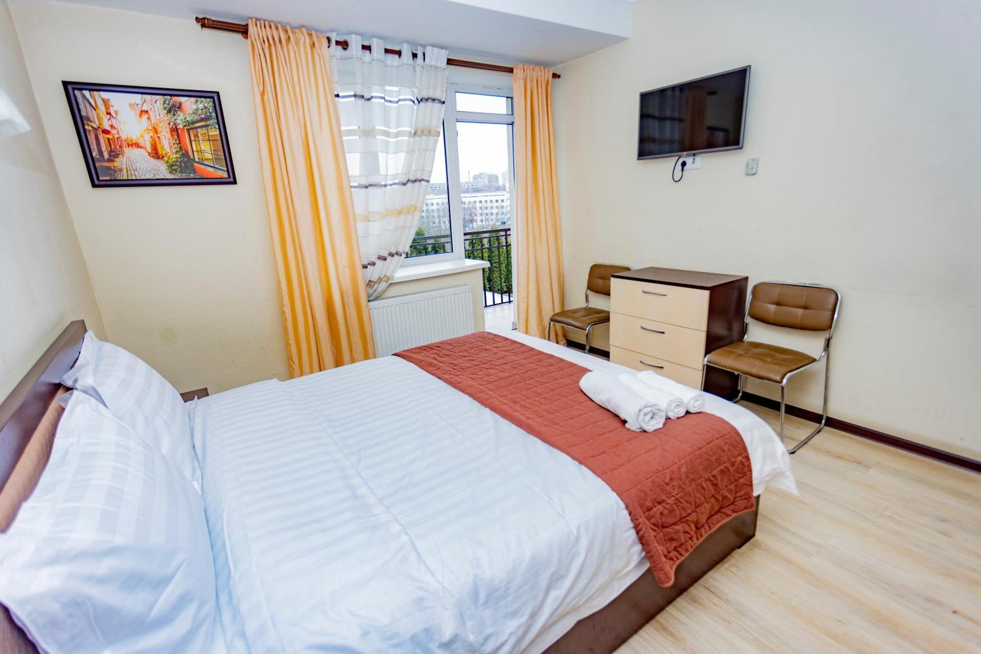 Lolo Hotel Кишинів Екстер'єр фото